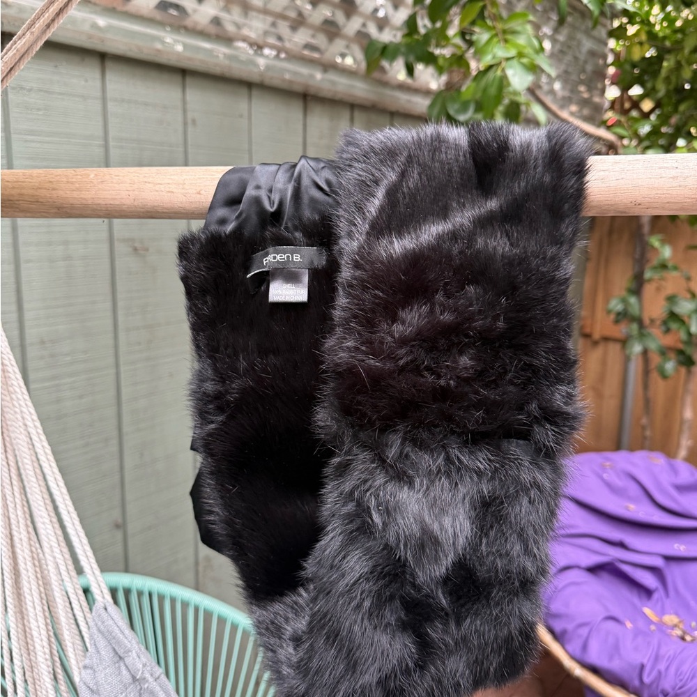 Arden B Black Faux Fur Wrap